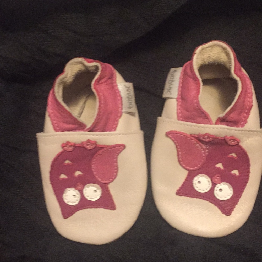 🌈🌈 bundle 4/20🌈🌈 Cutest soft shoes with owls